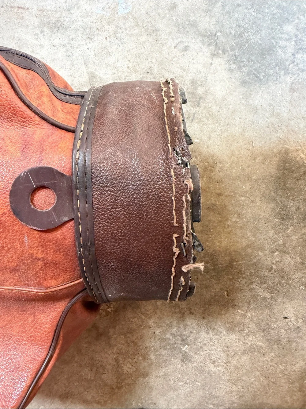 Spalding Men's Brown Leather-Style Golf Carry Bag